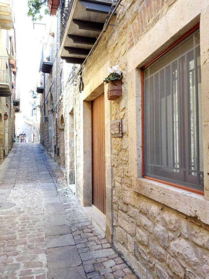 Hotel Casa Padre Jerone Gangi Exterior foto